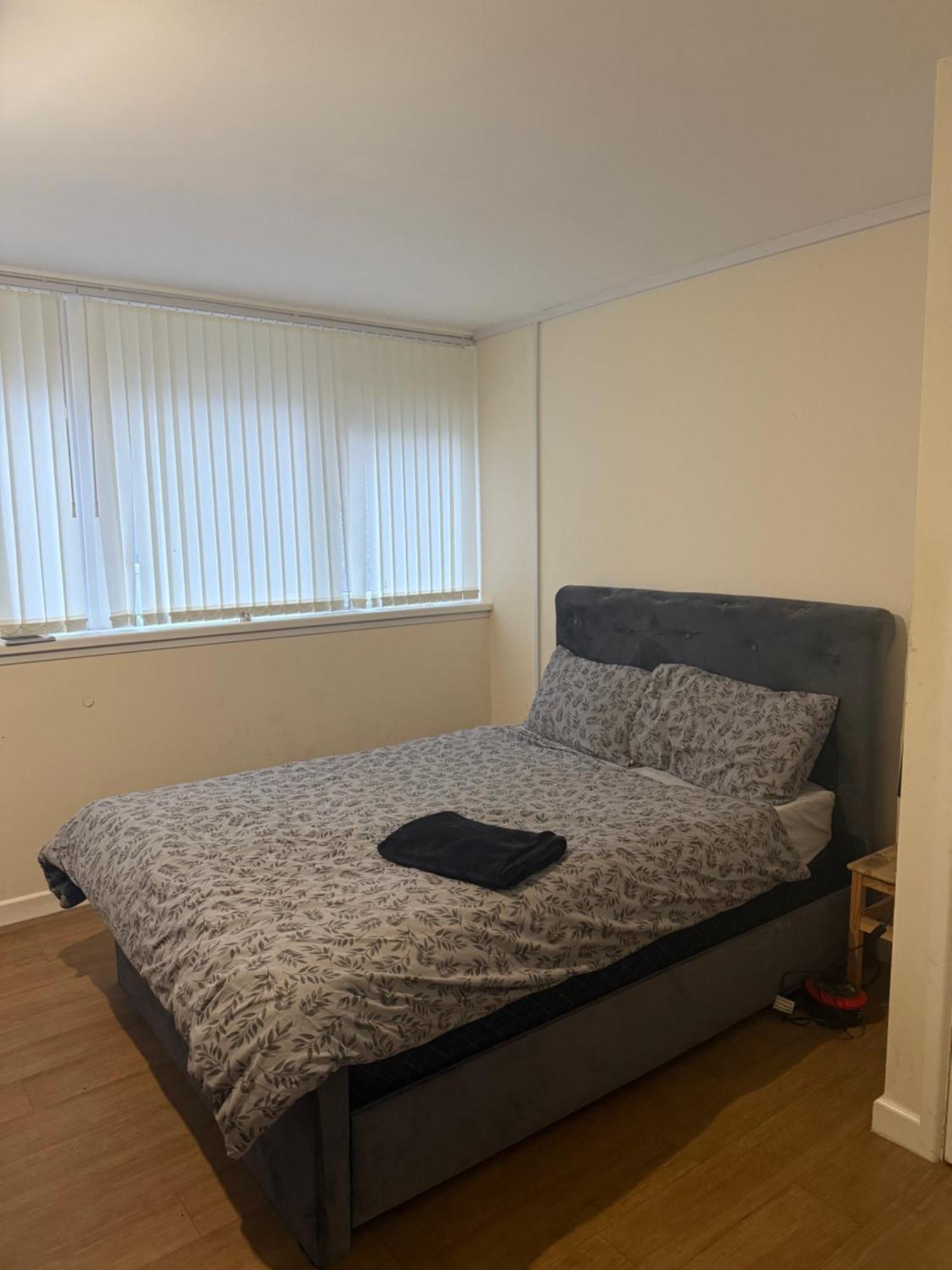 Apartment Homely Entire One Bedroom *